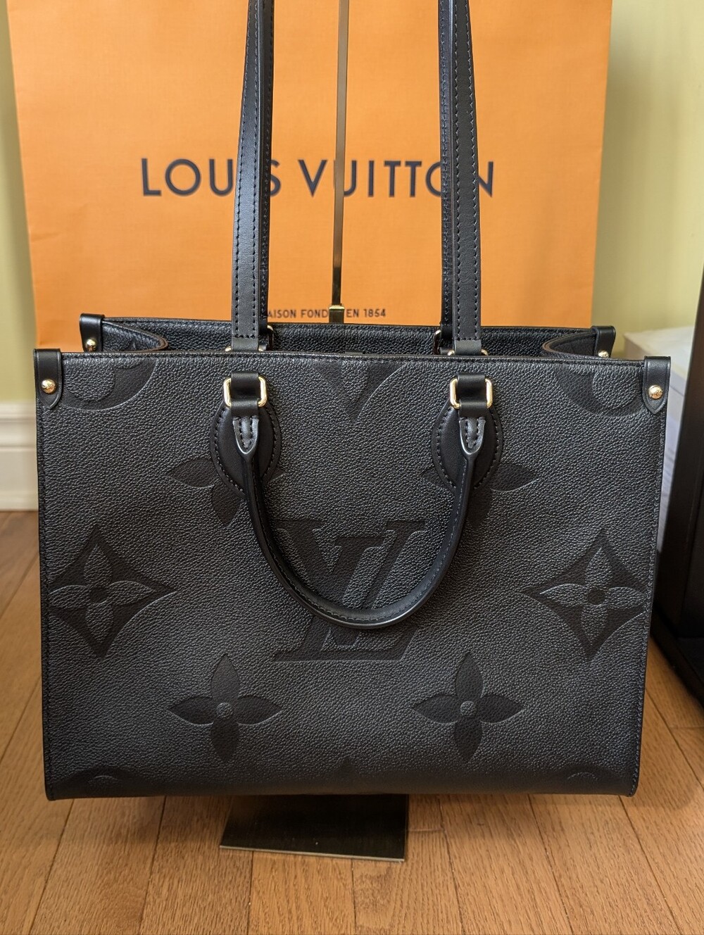 🎀Resered 🎀2900cad OTG MM Empreinte Noir